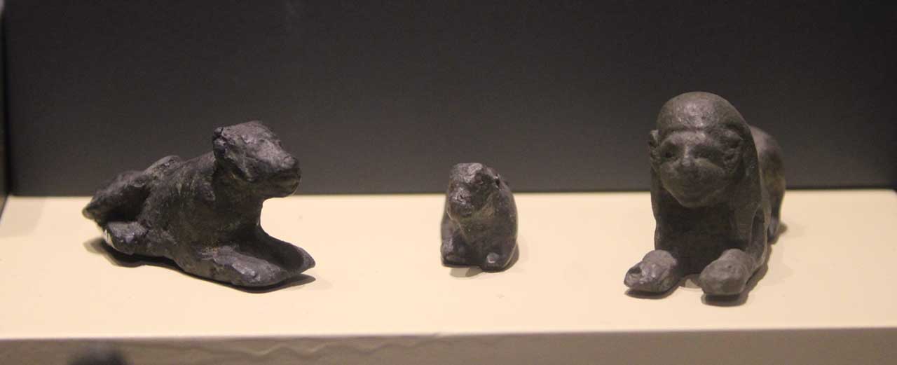 Zoomorphic bronze weights in the Uluburun shipwreck